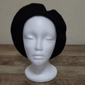 Classic Black Beret Hat Accessory